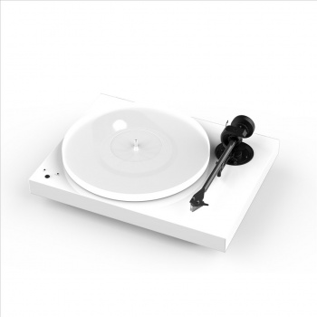 Pro-Ject X1 B Turntable with Pick It Pro Balanced Cartridge White